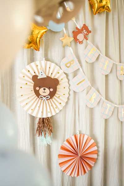 PartyDeco Popierinės dekoracijos-vėduoklės Meškiukas, 1 pak/2 vnt