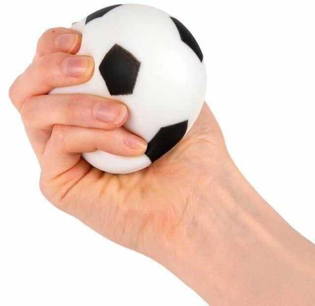 Trendhaus Antistresinis kamuoliukas - Futbolas
