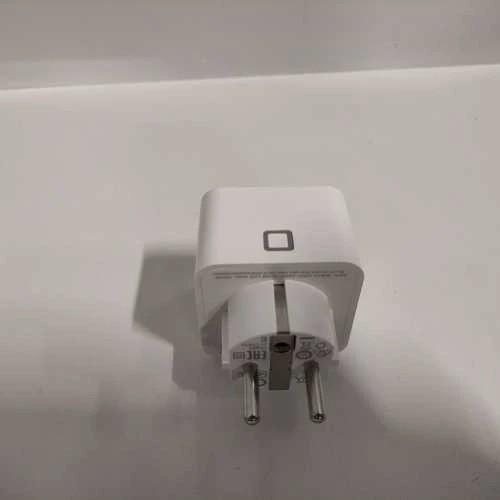Ecost prekė po grąžinimo AduroSmart išmanusis kištukinis lizdas su apšvietimu (Atnaujinta)