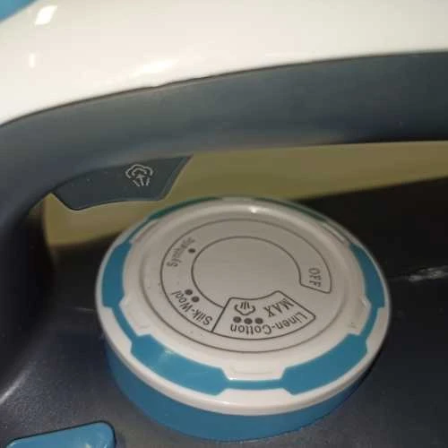 Ecost prekė po grąžinimo BEPER 50.161 Iron, Cable or Wireless Operation, Self-Cleaning Function, Ant (Atnaujinta)