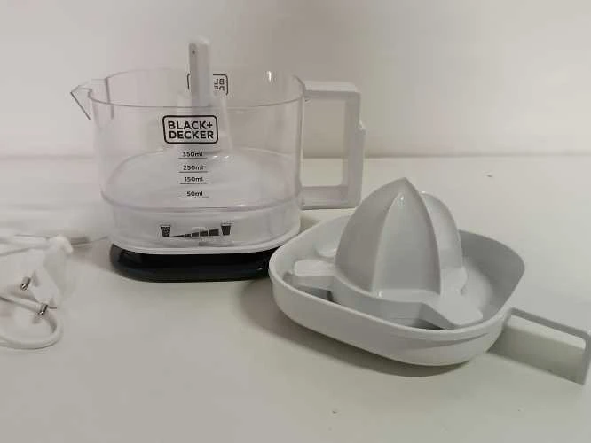 Sulčiaspaudė Ecost prekė po grąžinimo Juodas & Decker - BXCJ25E Citrus Juicer 25 Plastic 350 ml Baltas (Atnaujinta)
