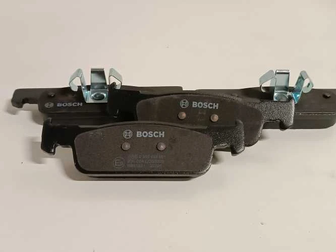 Ecost prekė po grąžinimo Bosch BP1506 stabdžių kaladėlė priekinės ašies ECER90 sertifikavimas (Atnaujinta)