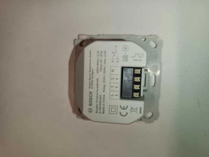 Ecost prekė po grąžinimo BOSCH Smart Home" žaliuzių valdymas (Vokietija ir Austrija), baltas, 875000 (Atnaujinta)