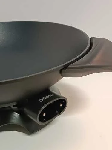 Ecost prekė po grąžinimo, Domo Do-8708W didelis juodas aliuminio elektrinis Wok 5 l (Atnaujinta)