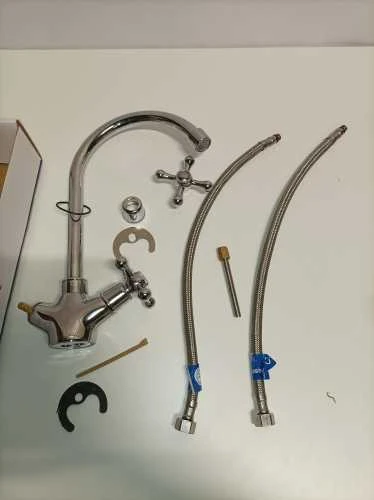 Ecost prekė po grąžinimo DP vonios GCC005 Almendro serijos kriauklės maišytuvas Chrome / Sidabras (Atnaujinta)