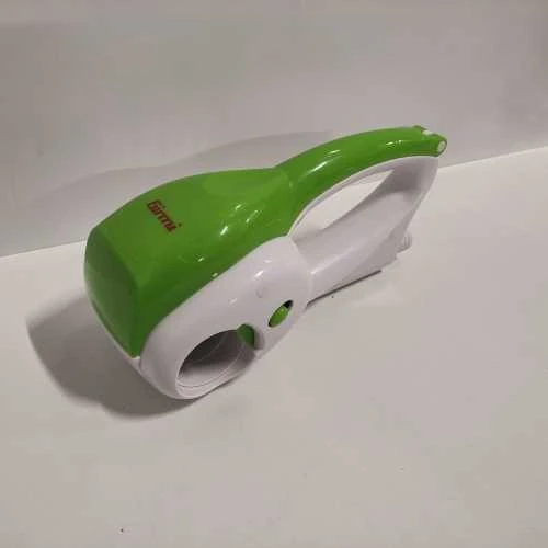 Ecost prekė po grąžinimo Girmi GT02 Grattugia Ricaricabile, 12W, 2 Rulli INOX, Bianco/Verde (Atnaujinta)