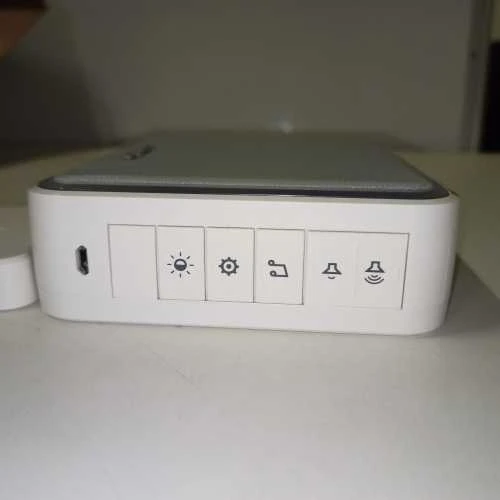 Ecost prekė po grąžinimo Honeywell 9 serijos nešiojamasis durų skambutis su Halo Light ir WireFree C (Atnaujinta)
