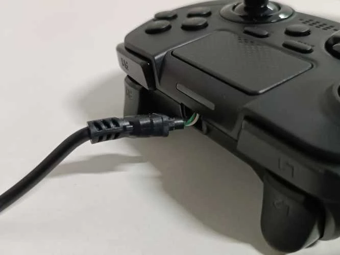 Ecost prekė po grąžinimo Krom Kaiser NXKROMKSR WIRED GAMEPAD, sukurtas konkurencijai (Atnaujinta)