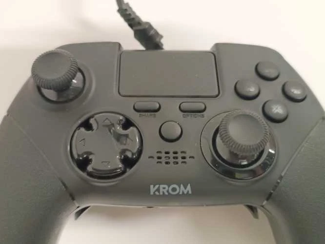 Ecost prekė po grąžinimo Krom Kaiser NXKROMKSR WIRED GAMEPAD, sukurtas konkurencijai (Atnaujinta)