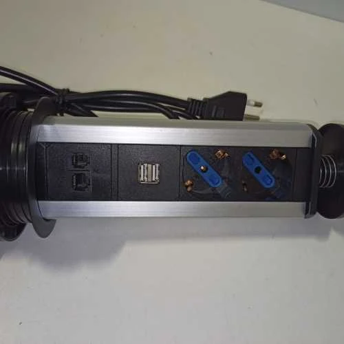 Ecost prekė po grąžinimo LINK LKMPT02 ištraukiama stalinė elektros lizdų juosta su 2 italų standarti (Atnaujinta)