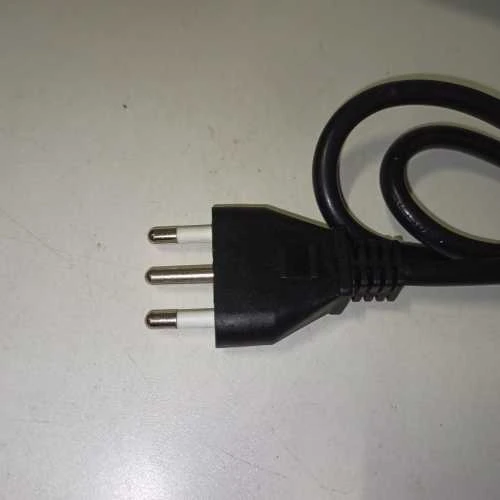 Ecost prekė po grąžinimo LINK LKMPT02 ištraukiama stalinė elektros lizdų juosta su 2 italų standarti (Atnaujinta)