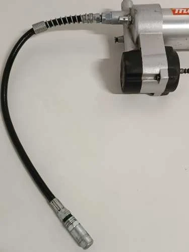 Ecost prekė po grąžinimo Makita Grease Press aksesuaras Universal Grease Gun (Atnaujinta)