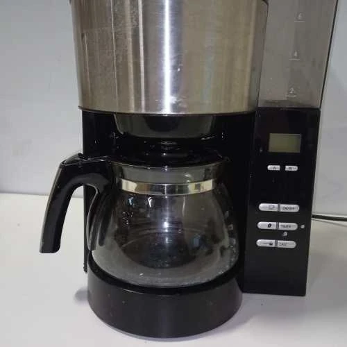 Ecost prekė po grąžinimo Melitta 102101 filtravimo kavos aparatas, nerūdijantis plienas, juodas (Atnaujinta)