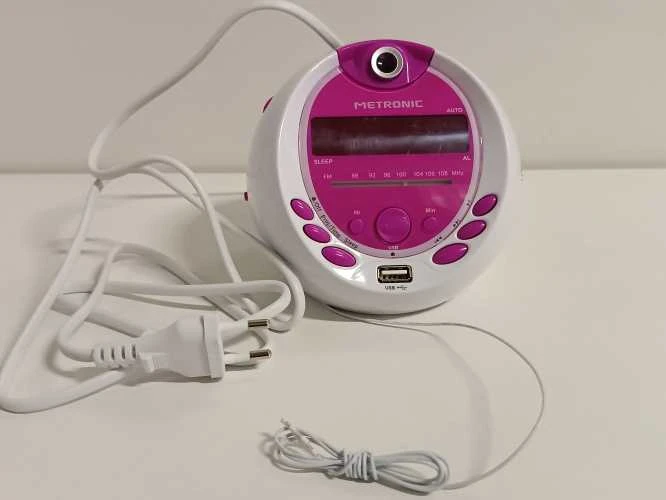 Ecost prekė po grąžinimo Metronic Miss Angel MP3 Radio / Radio Alarm Clock USB (Atnaujinta)