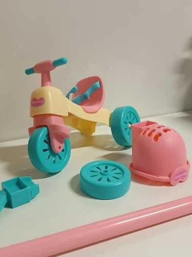 Ecost prekė po grąžinimo Nenuco and Her triratukas Baby Doll lėlė su miela suknele, rožinis triratukas (Atnaujinta)
