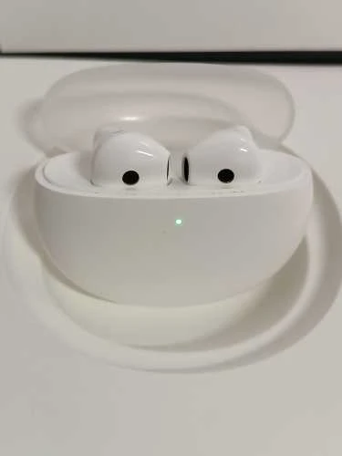 Ecost prekė po grąžinimo OPPO Enco Air2 Wireless Headphones, Playback Time with Charging Case: Up to (Atnaujinta)