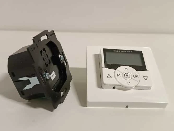 Ecost prekė po grąžinimo RadeMacher Troll Comfort 36500012 valdiklis Ultrawhite (Atnaujinta)
