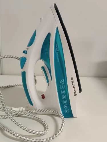 Ecost prekė po grąžinimo, Russell Hobbs garų lygintuvas Supreme Steam Pro (2600 vatų, 140 g/min) (Atnaujinta)