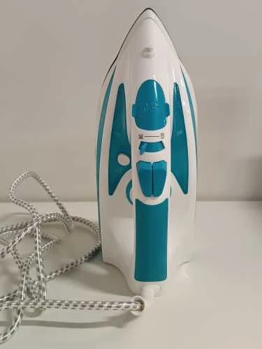 Ecost prekė po grąžinimo, Russell Hobbs garų lygintuvas Supreme Steam Pro (2600 vatų, 140 g/min) (Atnaujinta)