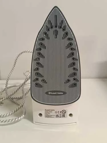 Ecost prekė po grąžinimo, Russell Hobbs garų lygintuvas Supreme Steam Pro (2600 vatų, 140 g/min) (Atnaujinta)