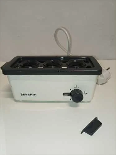 Ecost prekė po grąžinimo SEVERIN Eierkocher für 3 Eier mit elektronischer Zeiteinstellung, inkl. Mes (Atnaujinta)
