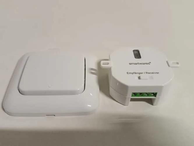 Ecost prekė po grąžinimo Smartwares Pugir & Connect namų rinkinys, skirtas belaidžiui apšvietimui (Atnaujinta)