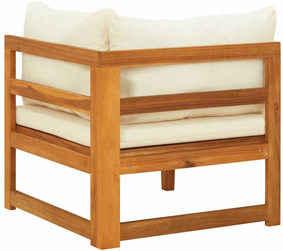 Kampinė sofa su kreminėmis pagalvėlėmis, akacijos masyvas