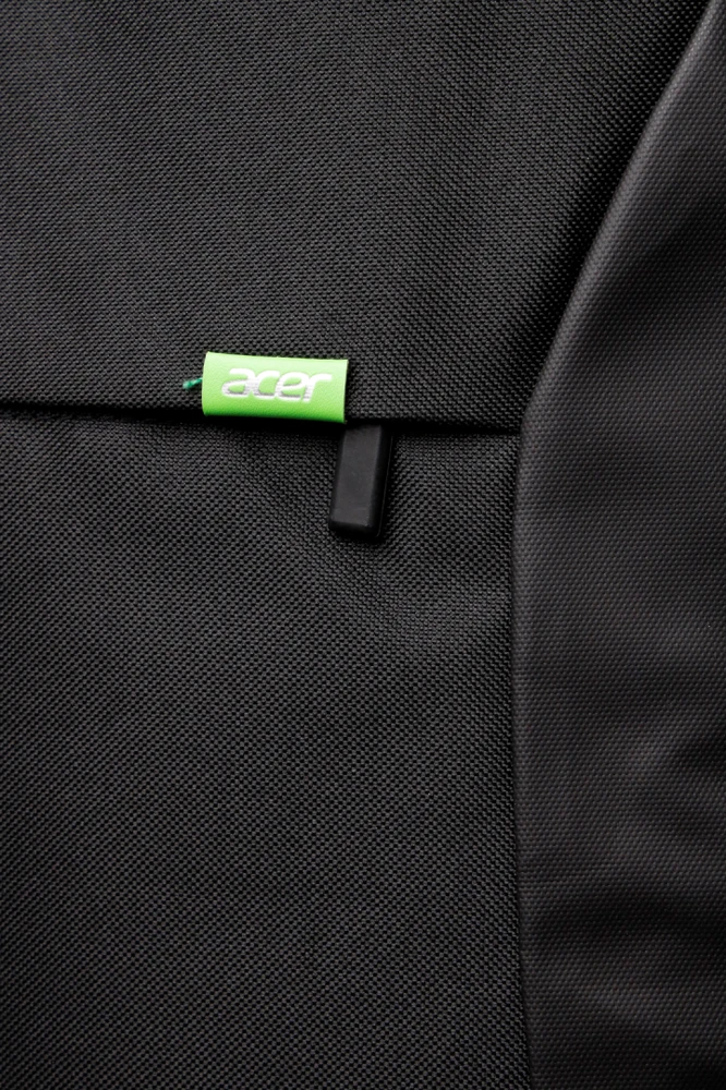 Acer Commercial kuprinė 15,6" juoda