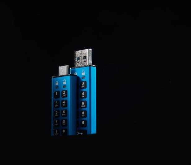 Kingston IronKey klaviatūra 200 16GB USB-C AES Encrypted