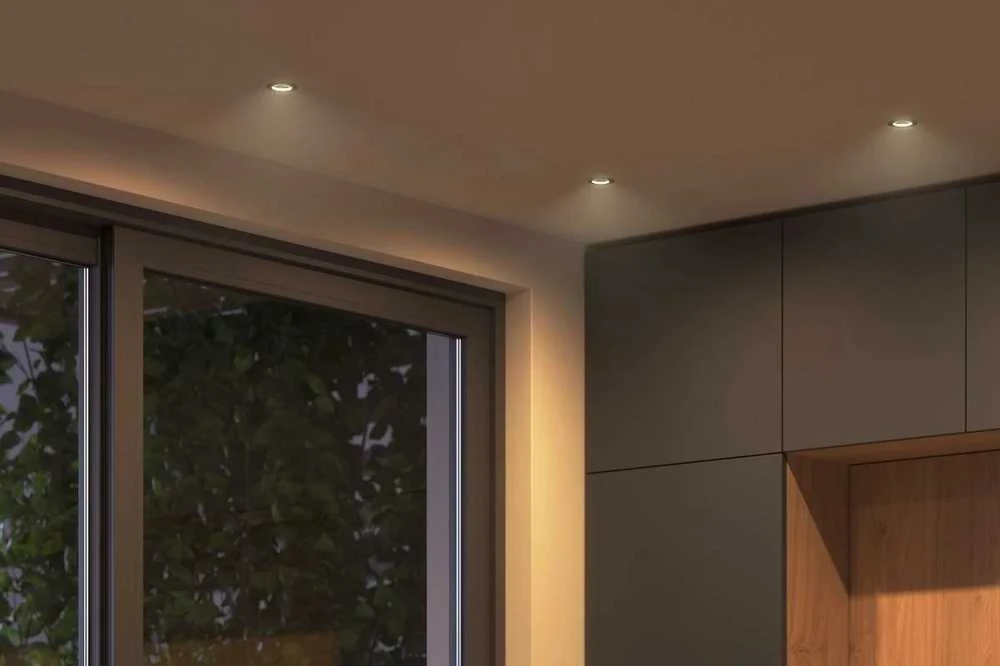 Philips Hue WCA 12V MR16 | GU5.3 | 6,3 W | Baltas ir spalvota šviesa