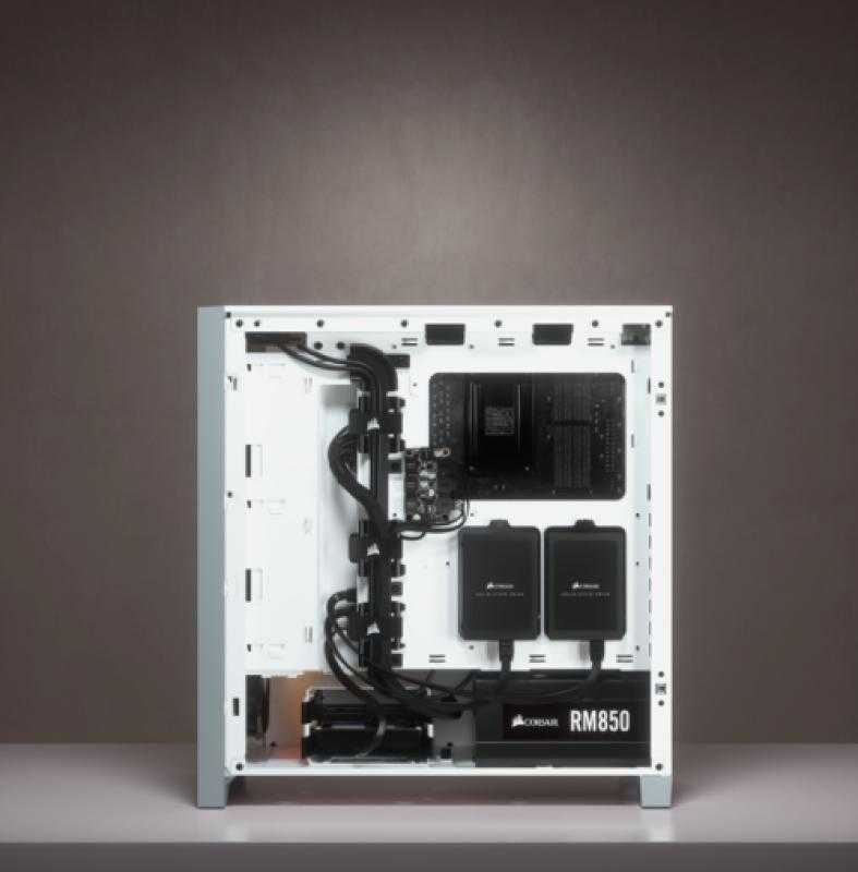 Korpusas Corsair iCUE 4000X RGB, tempered glass, baltas