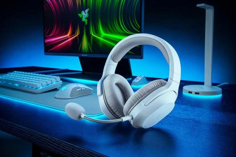 Belaidės žaidimų ausinės Razer Barracuda X Mercury, baltos spalvos