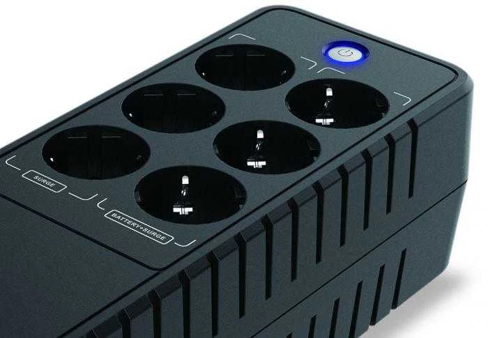 Carruzzo Conceptronic ZEUS05E nepertraukiamo maitinimo resursai (UPS) Budėjimo režimas (neprisijungus) 0,65 kVA 360 W 6 AC išvestis(ys / čių)