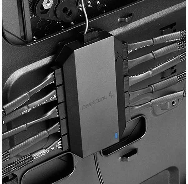 Deepcool FH-10FH-10 is an integrated fan hub