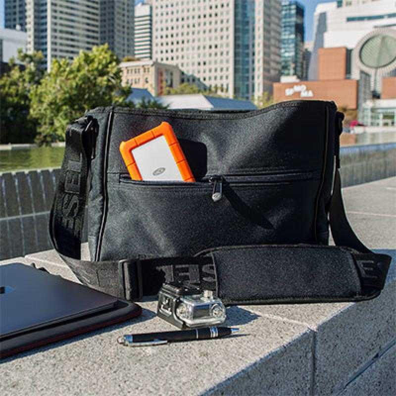 Kietasis diskas Dysk zewnętrzny HDD LaCie Rugged 1TB Oranžinė (STFR1000800)