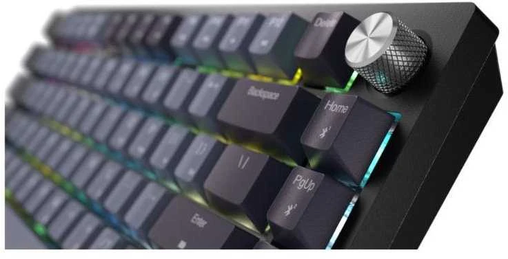 CORSAIR K65 Plus Belaidė mechaninė klaviatūra RGB LED pašvietimas Corsair MX Raudona