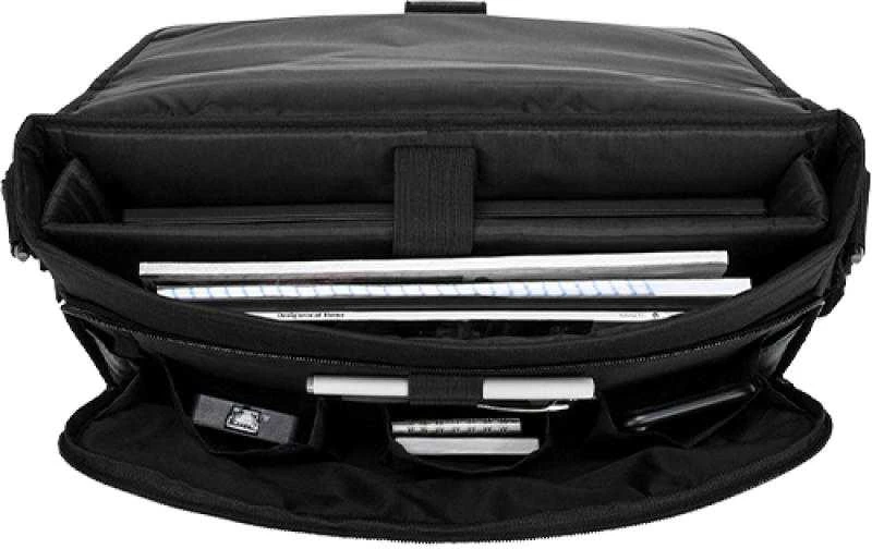 Lenovo Essential ThinkPad 15.6-inch Essential Messenger Tinka iki 15.6 " Polybag Juodas Atsparus vandeniui