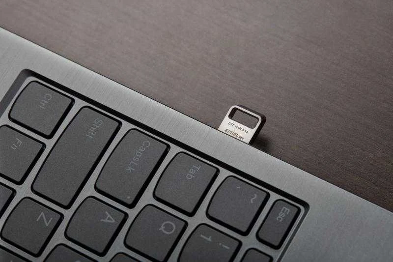 „Kingston“ | USB 3.2 atmintinė | „DataTraveler micro“ | 256 GB | USB A tipo | Sidabrinis