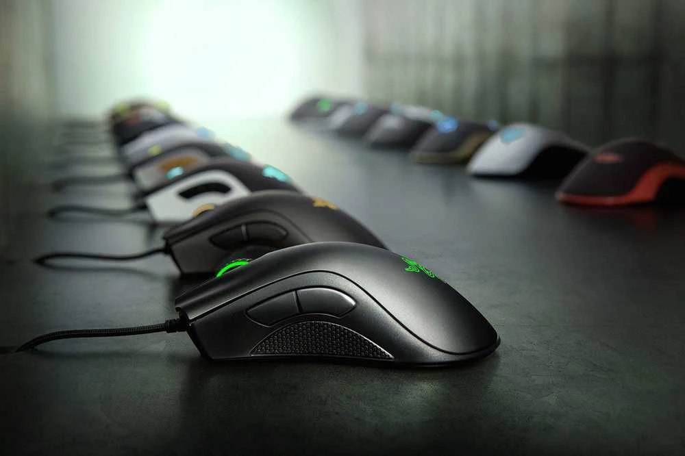 Pelė RAZER DeathAdder Essential RZ01-02540100-R3C1 (Optinė, 6400 DPI, juodos spalvos)