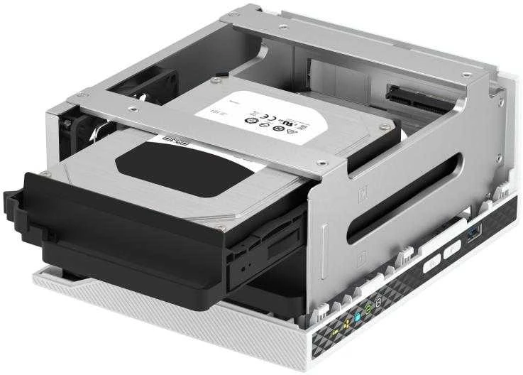 Serveris QNAP | 2 skyrių ARM | TS-233 | Iki 2 SATA 6Gb/s, 3Gb/s | ARM 4 branduolių | Cortex-A55 | Procesoriaus dažnis 2,0 GHz | 2 GB | N/A