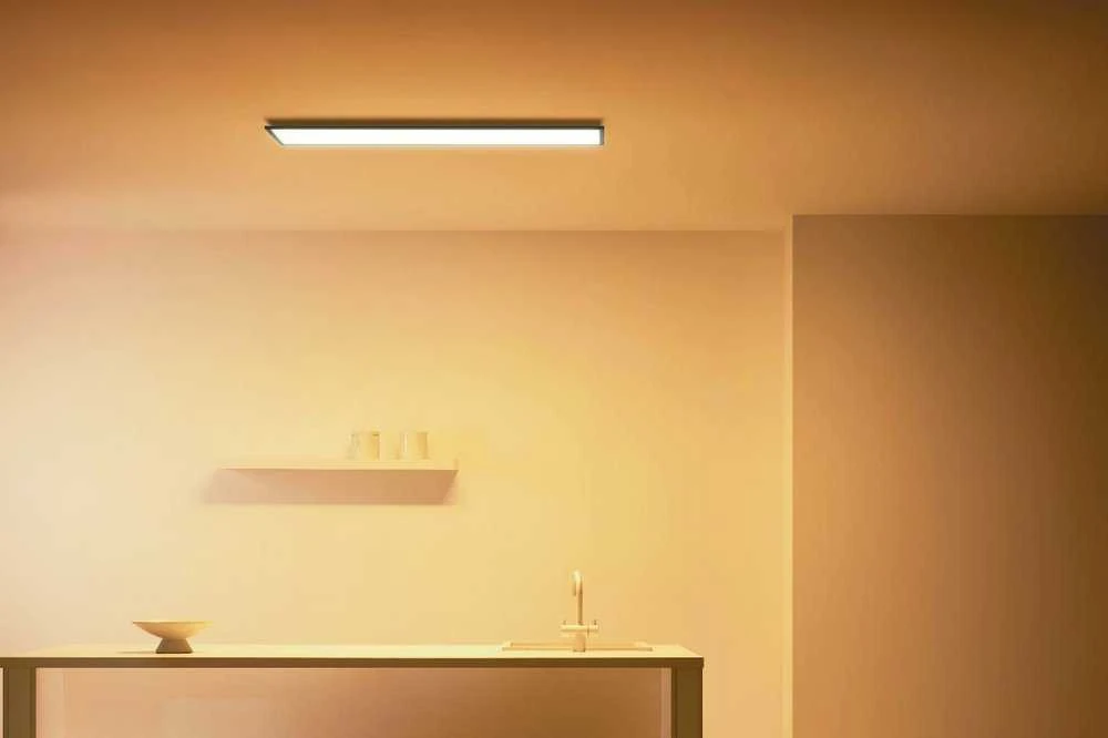 Lampa sufitowa Signify WiZ Baltas Panel Tunable 3400lm Juodas Einzelpack