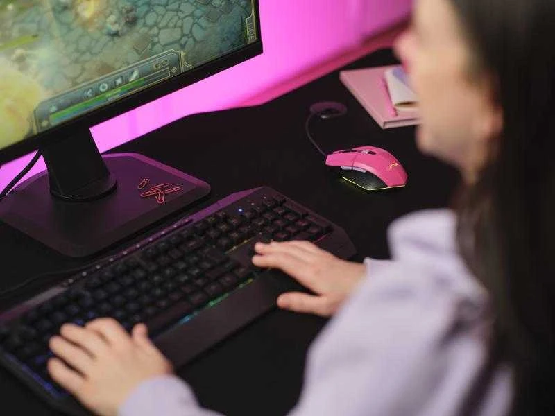 Pelė žaidimams Trust GXT 109 Felox usb 2.0, rožinė
