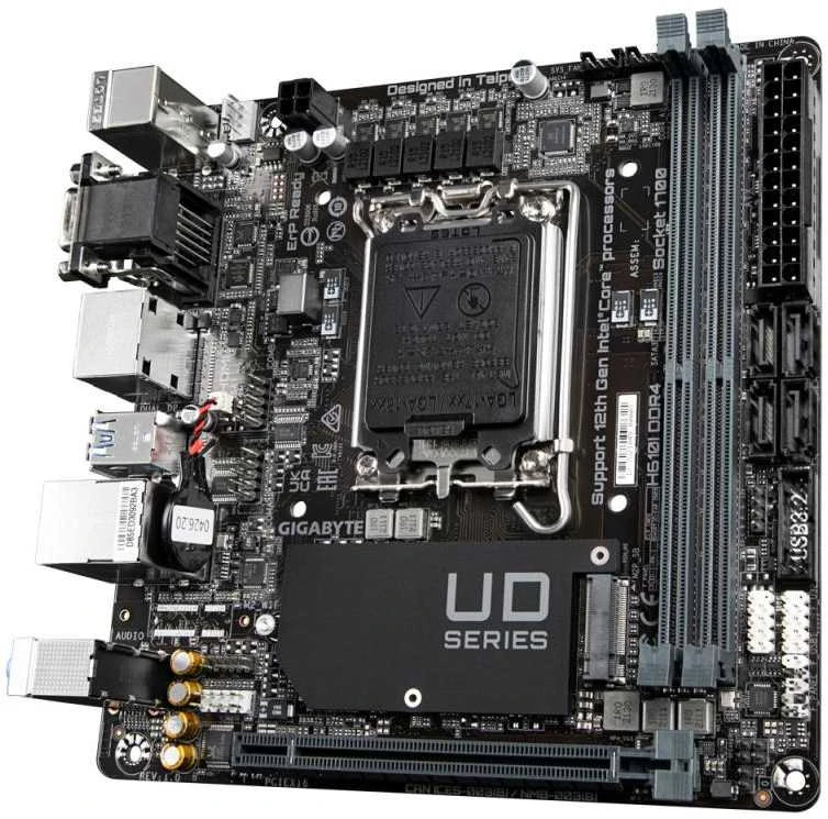 Pagrindinė plokštė Gigabyte Gigabaitas | H610I DDR4 1,0 M/B | Procesorių šeima Intel | Procesoriaus lizdas LGA1700 | DDR4 DIMM | Atminties lizdai 2 | Palaikomos standžiojo disko sąsajos SATA, M.2 | SATA jungčių skaičius 4 | Mikroschemų rinkinys Intel H610 Express | Mini-ITX