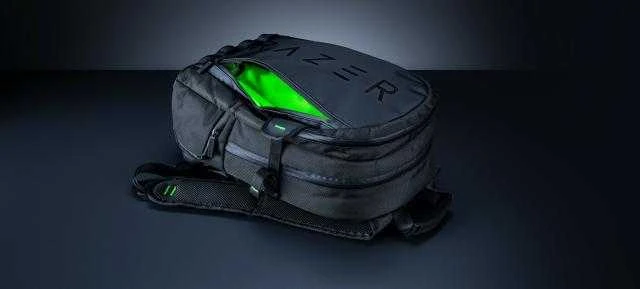 Kuprinė Razer Rogue 16'' Backpack V3 - Chromatic (RC81-03640116-0000)