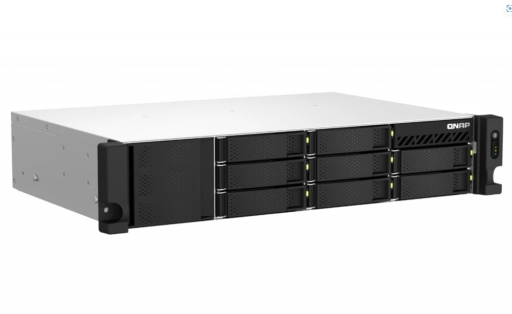 Serveris QNAP | Integruotas procesorius | TS-873AeU-RP-4G | AMD Ryzen | V1500B 4 gyslos/8 sriegiai | Procesoriaus dažnis 2,2 GHz | 64 GB