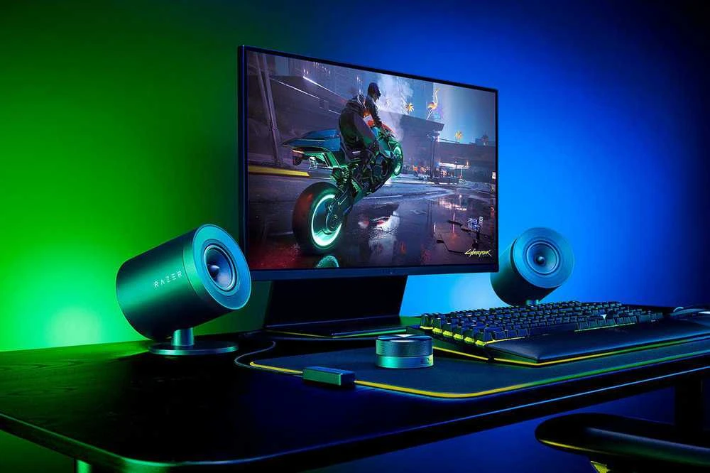 Kompiuterio kolonėlės Razer | Gaming Speakers | Nommo V2 Pro - 2.1 | Bluetooth | Belaidė jungtis | Juodas
