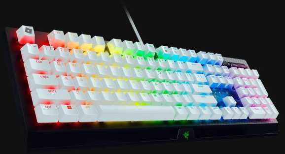 Razer BlackWidow V3 Roblox Edition Klaviatūra žaidimams Transparent switch housing; UV-Coated ABS Keycaps RGB LED pašvietimas US su laidu