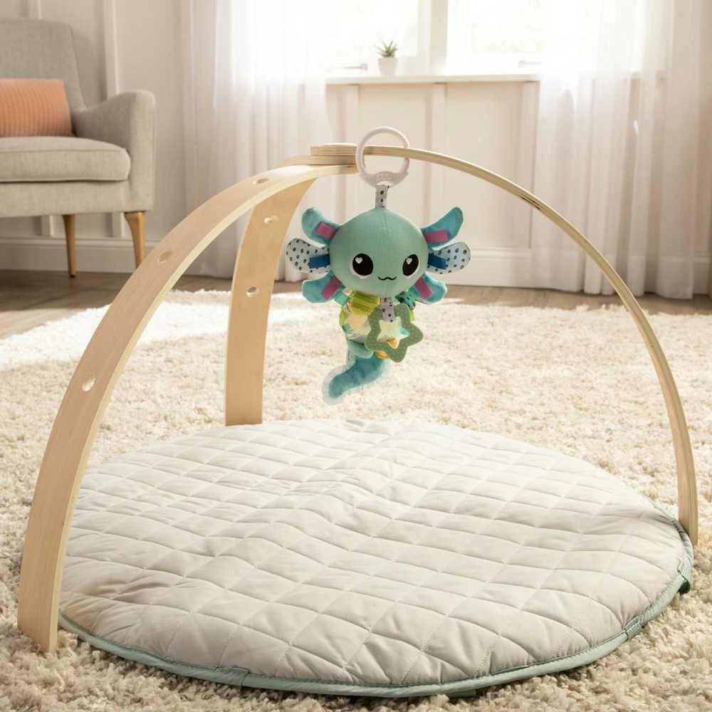 TOMY Lamaze Axolotl pakabukas Arthur L27497