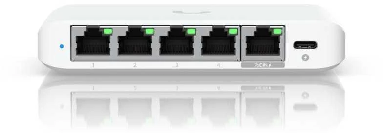 Šakotuvas UBIQUITI COMPACT, 5 PRIESTŲ 2,5G JUNGIKLIS, GALIMAS MAITINTI SU POE ARBA USB-C ADAPTERIU.