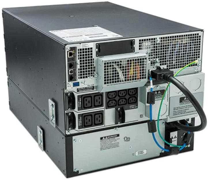 Apc „Smart-UPS SRT 8000VA RM 230V“